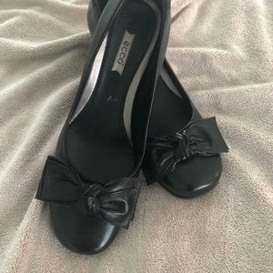 Ecco Black 3” heels